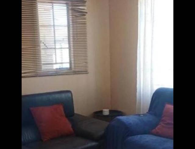 3 BEDROOM HOUSE FOR SALE IN ALBERTON NORTH